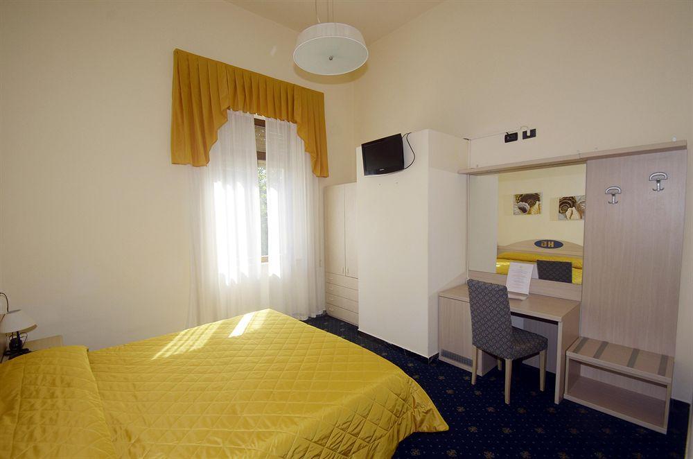 Hotel Gigliola Камайоре Екстер'єр фото